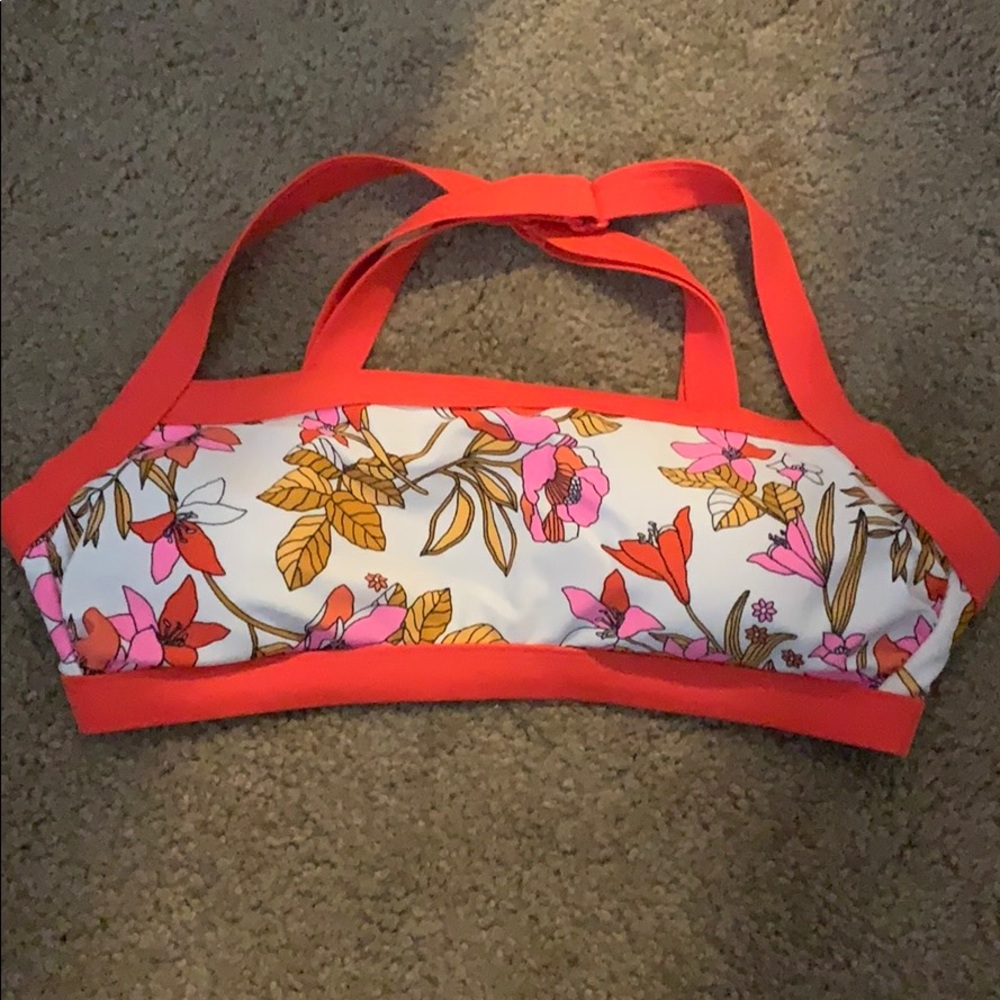 NWOT target bikini top